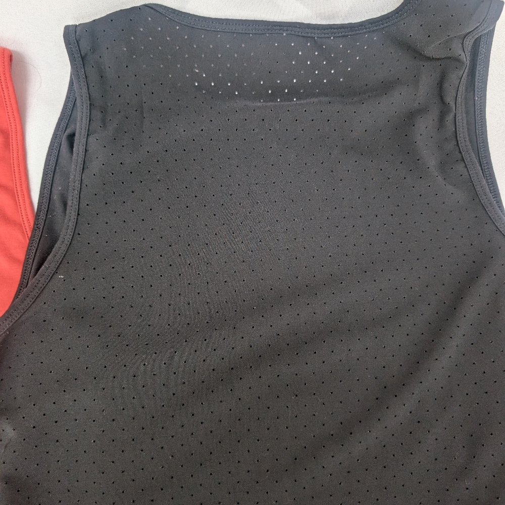 Women's Workout Tops Misc brands Size Large - Picture 4 of 9